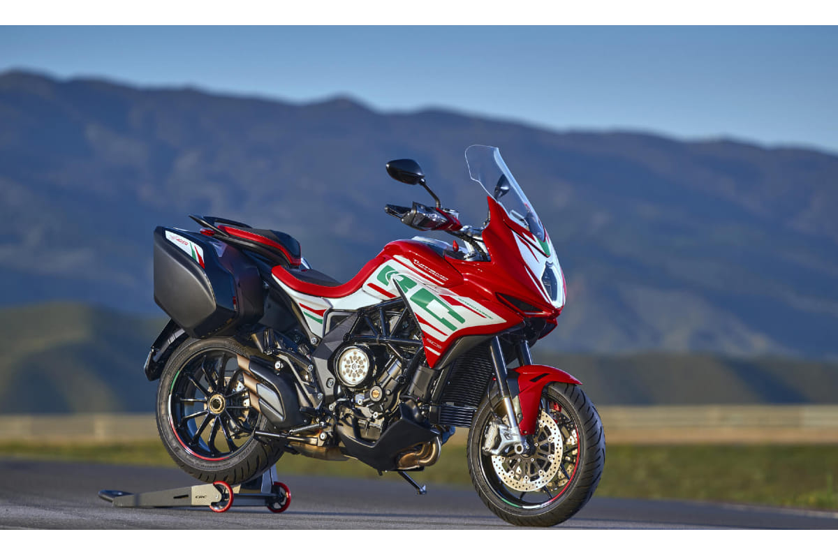 MV Agusta unveils RC versions of F3 800, Dragster SCS and Turismo